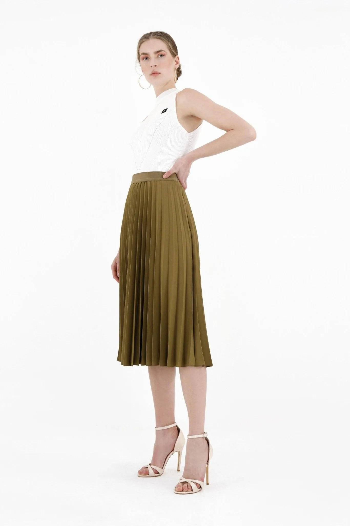 Khaki Pleated Skirt High Waist Elastic Waist Band Midi Skirt