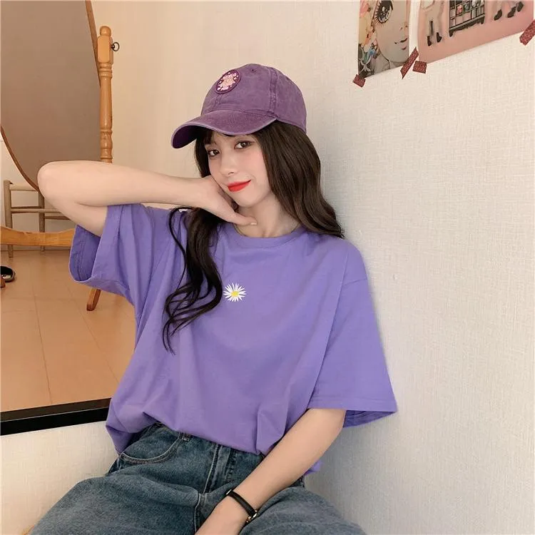 Women's Casual Daisy Embroidered T-shirts